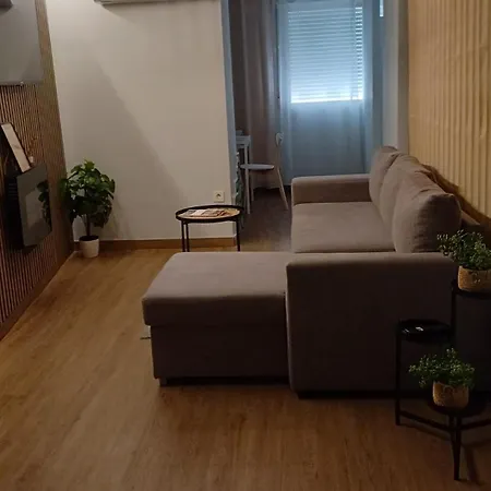 El Pilar A 7 Minutos *